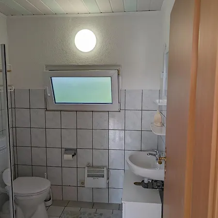 Blockhaeuser An Der Mueritz *