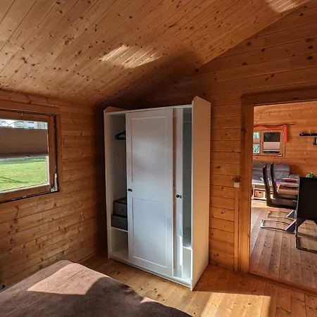 Сasa de vacaciones Blockhäuser An Der Müritz *