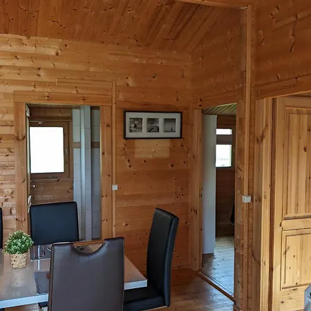 Blockhaeuser An Der Mueritz * Ludorf