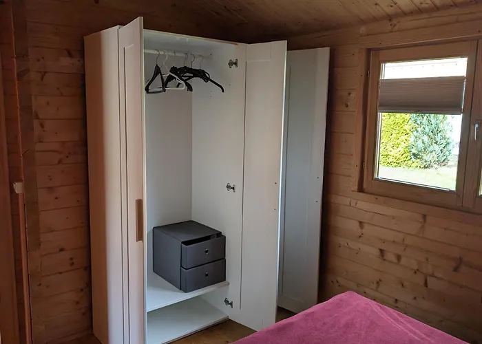 Blockhaeuser An Der Mueritz *