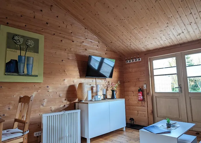 Blockhaeuser An Der Mueritz 別荘